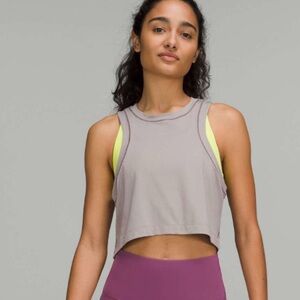 LULULEMON Open-Back Cropped Training Tank Top size 8 gray tan beige